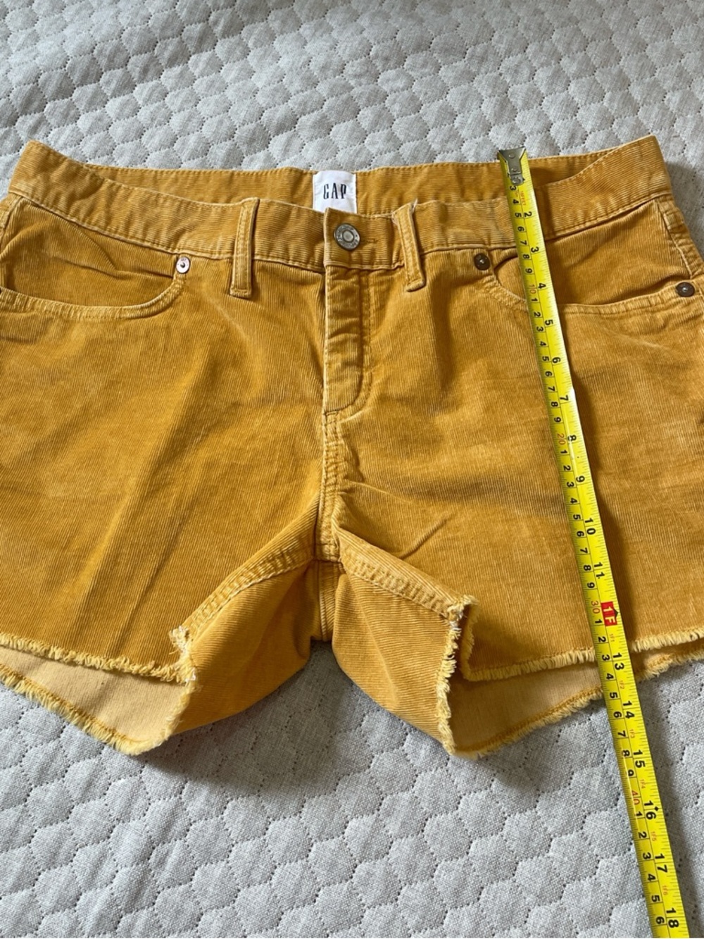 GAP Women's Corduroy Shorts in Mustard Yellow - Picture 4 of 7